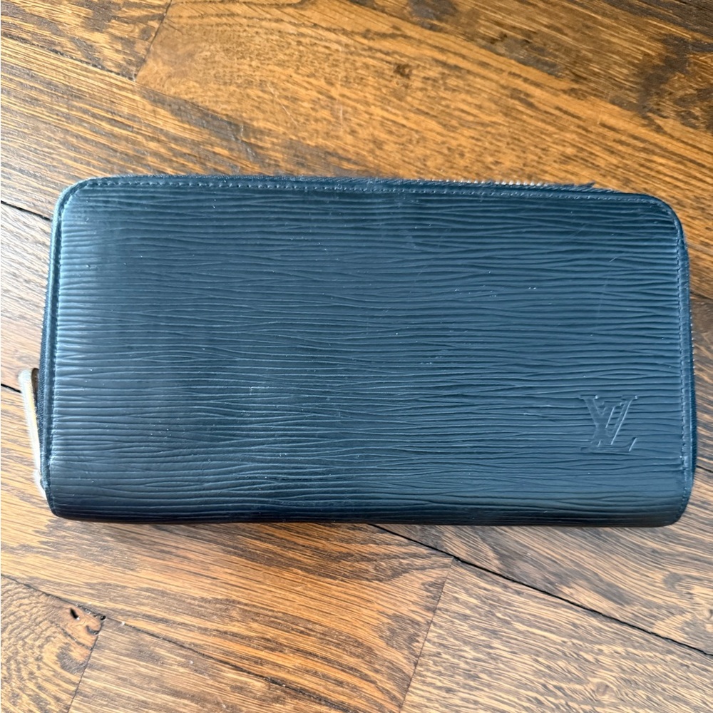 Louis Vuitton Epi long zipper wallet project piece